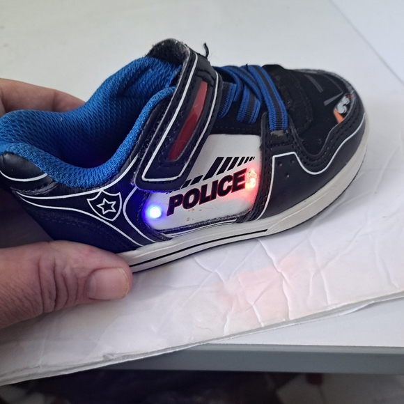 Toddler's Police Light Up Running  Shoes - Picture 10 of 12